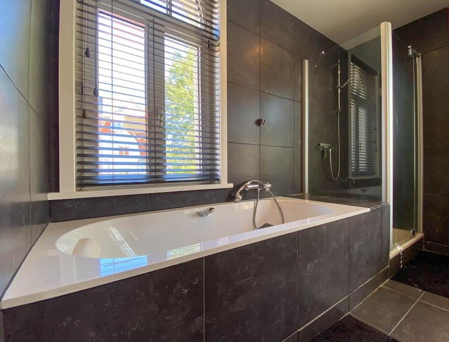 Villa Trianon -Summer Beachhouse De Panne Bagian luar foto